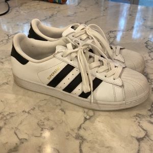 Adidas Superstar Mens 8/Women’s 10